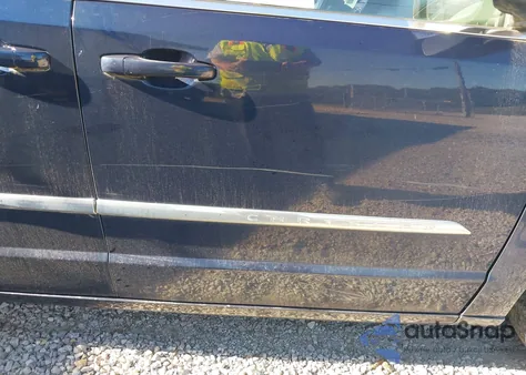 2013 Chrysler Town & Country Touring from USA, damaged, VIN 2C4RC1BG0DR657455